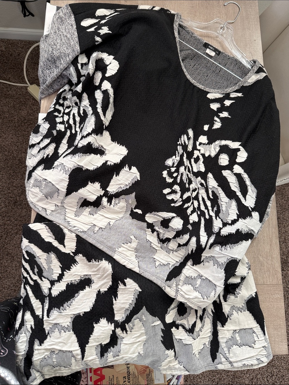 ING Plus 2-Piece Skirt Set 3X Black Gray Abstract